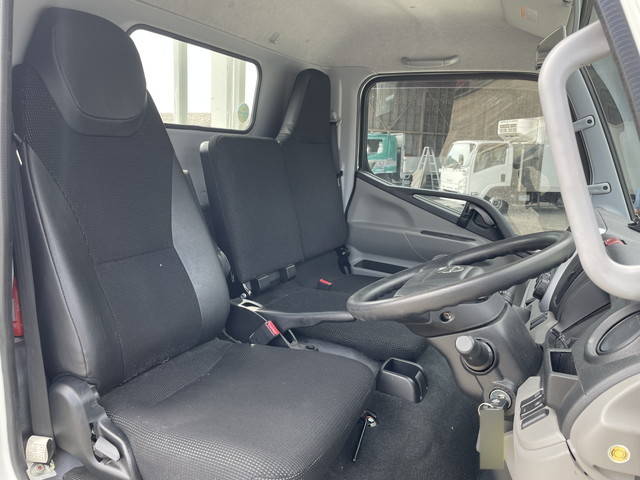 日産アトラス平ボディ小型（2t・3t）[写真29]