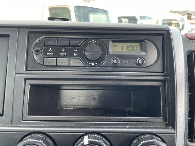 日産アトラス平ボディ小型（2t・3t）[写真38]