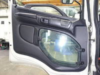 日野レンジャーアルミウイング中型（4t）[写真39]