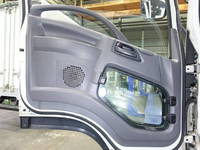 いすゞフォワード冷凍車（冷蔵車）中型（4t）[写真14]