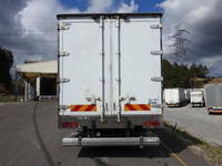 いすゞフォワード冷凍車（冷蔵車）中型（4t）[写真08]