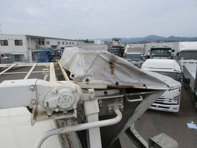 日野プロフィアミキサー車（コンクリートミキサー）大型（10t）[写真17]