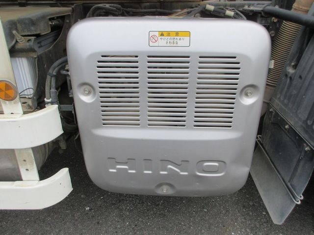 日野プロフィアミキサー車（コンクリートミキサー）大型（10t）[写真26]