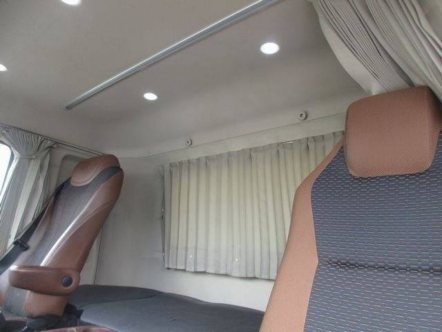 日野プロフィアミキサー車（コンクリートミキサー）大型（10t）[写真35]