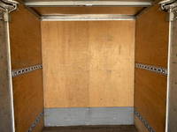 三菱ふそうキャンターアルミバン小型（2t・3t）[写真14]