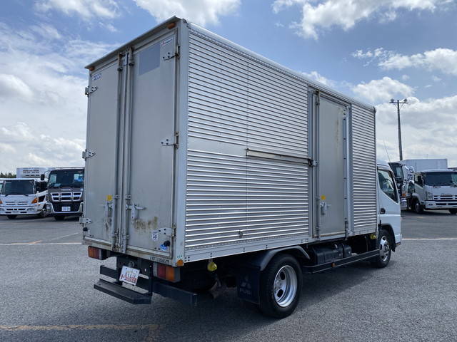 三菱ふそうキャンターアルミバン小型（2t・3t）[写真02]