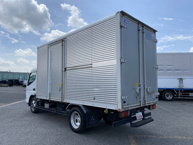 三菱ふそうキャンターアルミバン小型（2t・3t）[写真04]