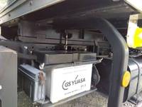 三菱ふそうキャンターガッツアルミバン小型（2t・3t）[写真22]