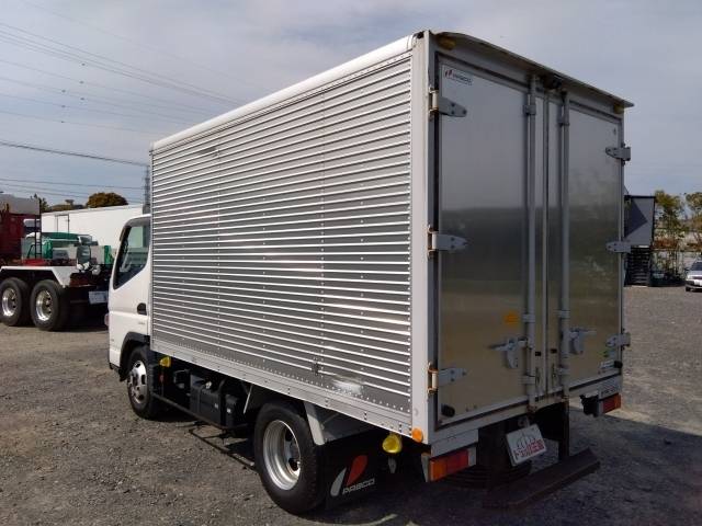 三菱ふそうキャンターガッツアルミバン小型（2t・3t）[写真04]