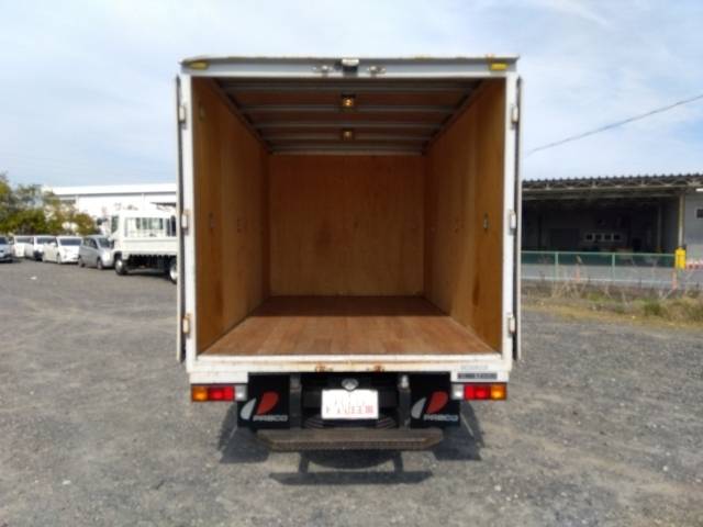 三菱ふそうキャンターガッツアルミバン小型（2t・3t）[写真09]