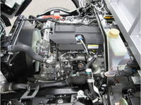 三菱ふそうキャンターアルミウイング小型（2t・3t）[写真11]