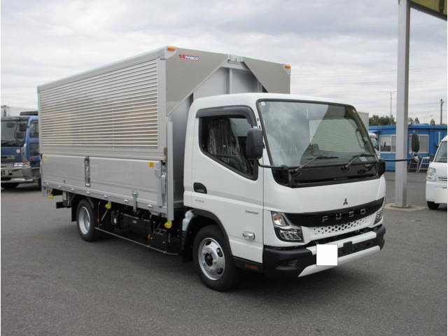 三菱ふそうキャンターアルミウイング小型（2t・3t）[写真03]