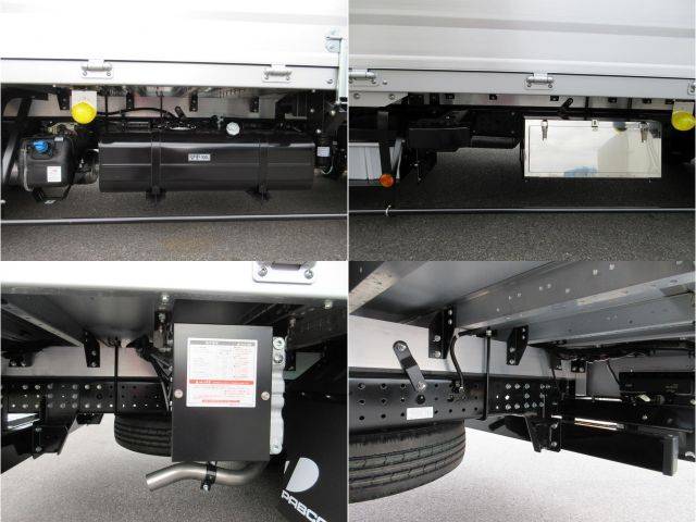 三菱ふそうキャンターアルミウイング小型（2t・3t）[写真36]