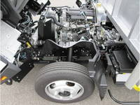 三菱ふそうキャンターアルミウイング小型（2t・3t）[写真10]