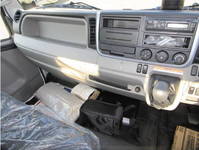 三菱ふそうキャンタークレーン4段小型（2t・3t）[写真12]