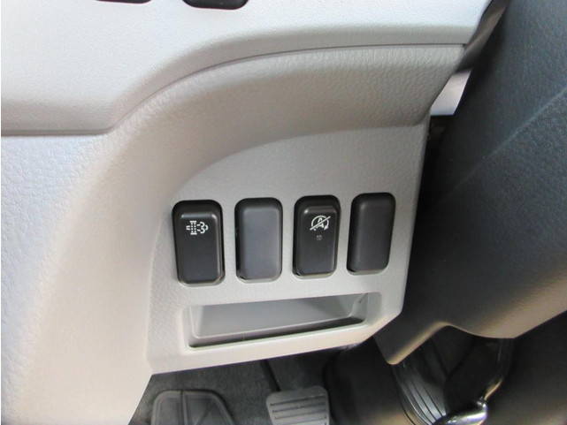 三菱ふそうキャンタークレーン4段小型（2t・3t）[写真13]