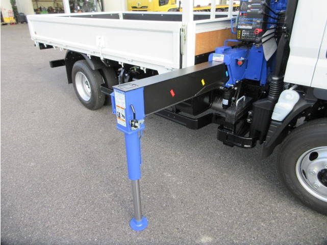 三菱ふそうキャンタークレーン4段小型（2t・3t）[写真20]