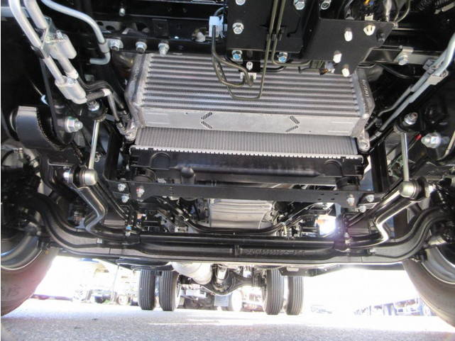 三菱ふそうキャンタークレーン4段小型（2t・3t）[写真35]