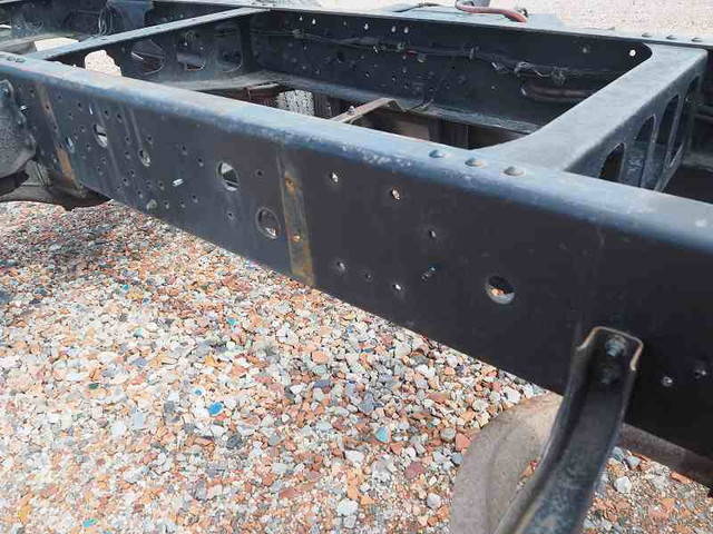 日野レンジャーシャーシ中型（4t）[写真13]