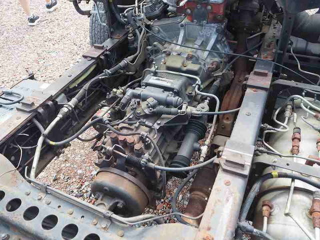 日野レンジャーシャーシ中型（4t）[写真14]