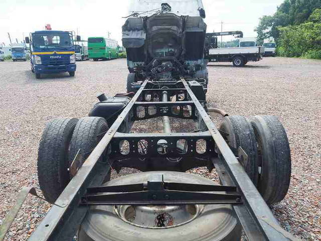 日野レンジャーシャーシ中型（4t）[写真23]