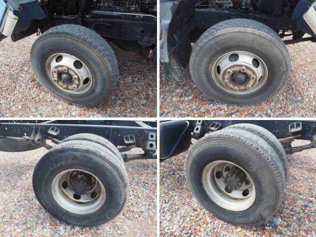 日野レンジャーシャーシ中型（4t）[写真31]