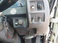 日野レンジャーシャーシ中型（4t）[写真39]