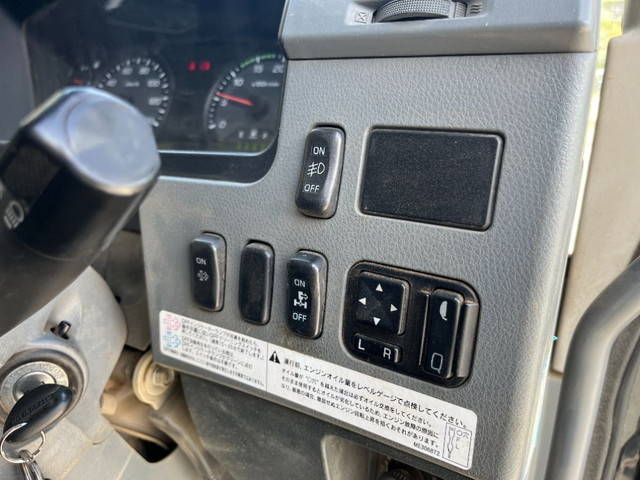 三菱ふそうファイターダンプ増トン（6t・8t）[写真31]