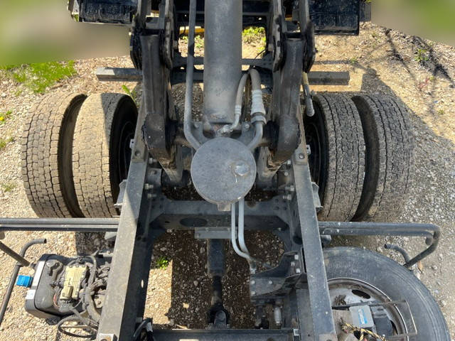 三菱ふそうキャンターダンプ小型（2t・3t）[写真14]