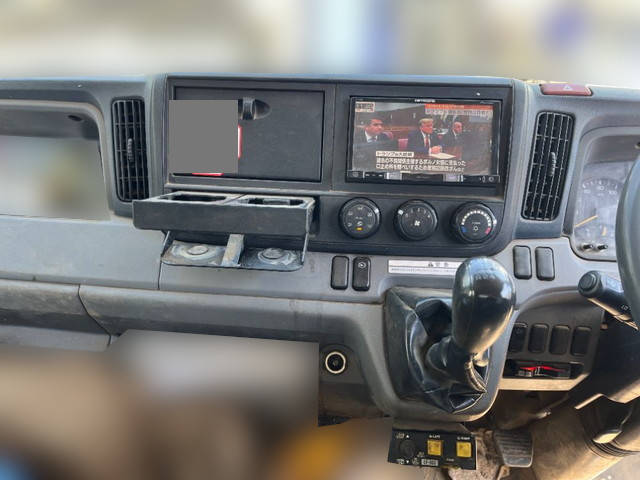 三菱ふそうキャンターダンプ小型（2t・3t）[写真25]