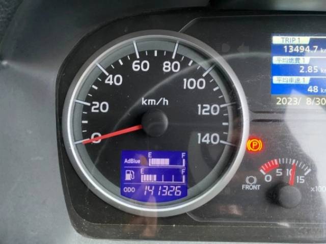 日野プロフィアコンテナ専用車大型（10t）[写真16]