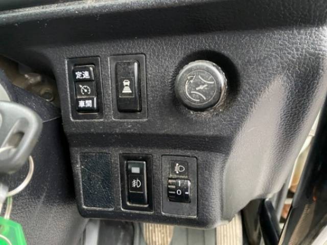 日野プロフィアコンテナ専用車大型（10t）[写真17]