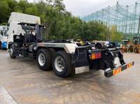 日野プロフィアコンテナ専用車大型（10t）[写真04]