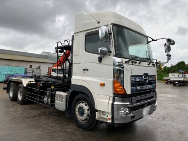 日野プロフィアコンテナ専用車大型（10t）[写真07]