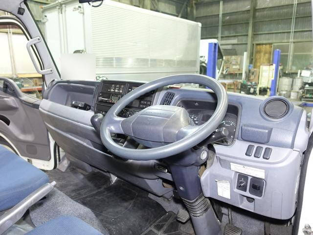 三菱ふそうキャンター冷凍車（冷蔵車）小型（2t・3t）[写真28]