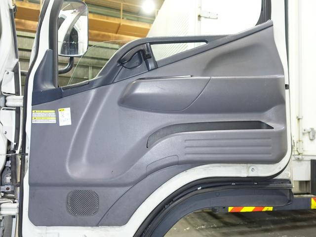 三菱ふそうキャンター冷凍車（冷蔵車）小型（2t・3t）[写真30]