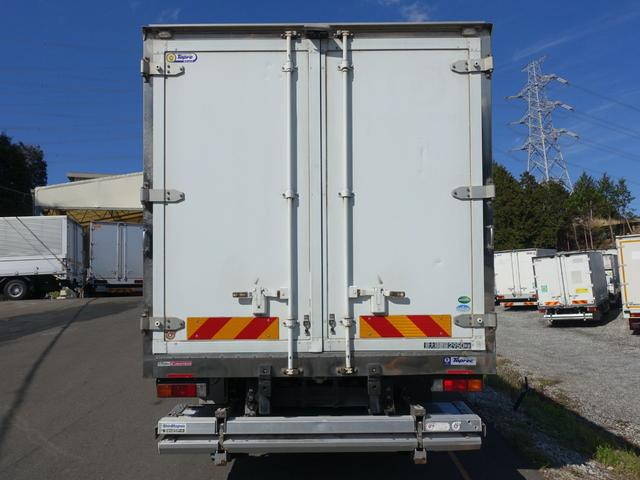 三菱ふそうキャンター冷凍車（冷蔵車）小型（2t・3t）[写真06]