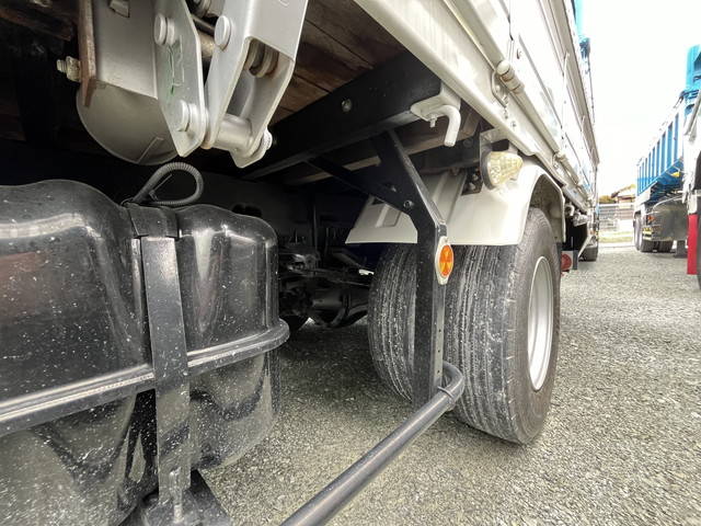 いすゞフォワードセルフクレーン6段中型（4t）[写真21]