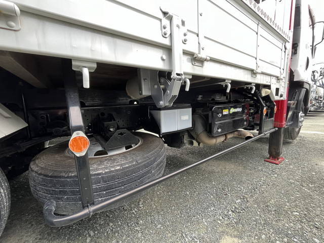 いすゞフォワードセルフクレーン6段中型（4t）[写真24]