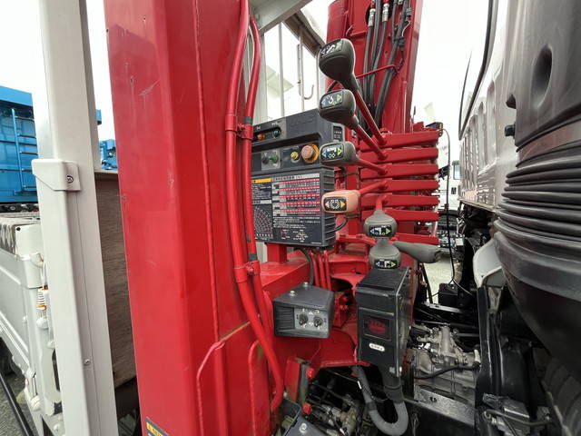 いすゞフォワードセルフクレーン6段中型（4t）[写真25]