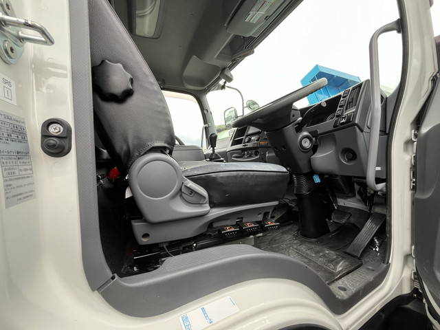 いすゞフォワードセルフクレーン6段中型（4t）[写真28]