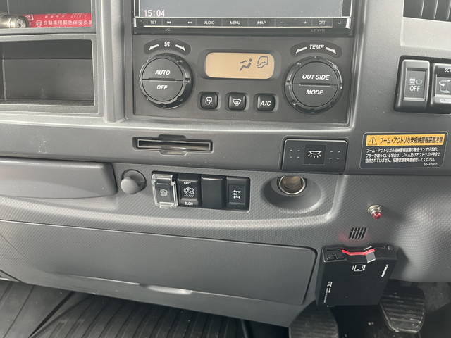 いすゞフォワードセルフクレーン6段中型（4t）[写真31]