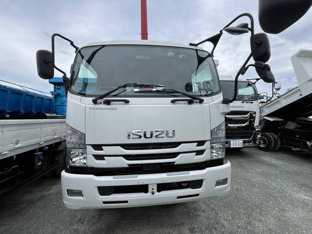 いすゞフォワードセルフクレーン6段中型（4t）[写真04]