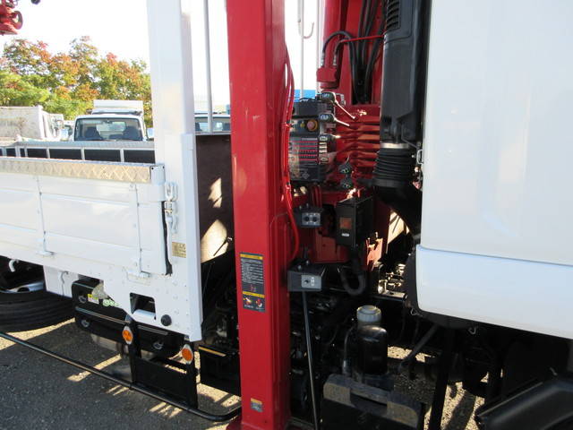 いすゞフォワードセルフクレーン6段中型（4t）[写真08]