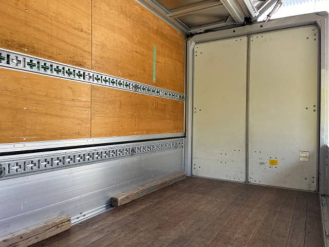 日野デュトロアルミウイング小型（2t・3t）[写真12]