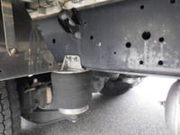 いすゞギガアルミウイング大型（10t）[写真27]