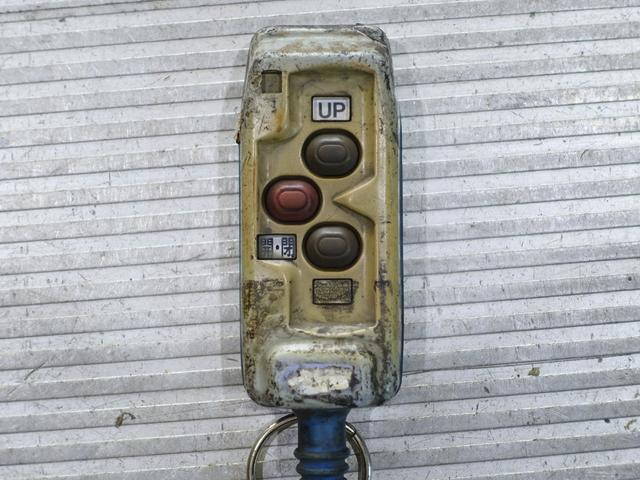 いすゞフォワードアルミウイング中型（4t）[写真14]