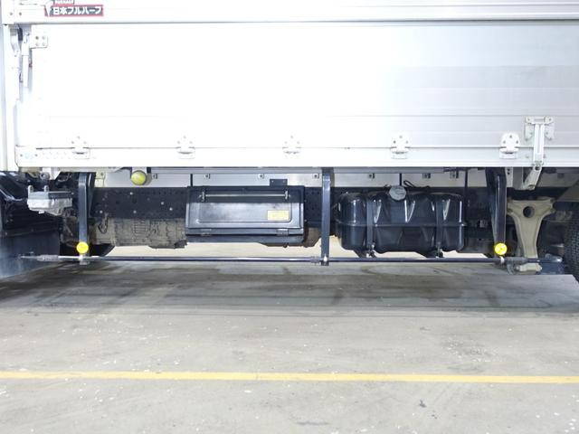 いすゞフォワードアルミウイング中型（4t）[写真18]