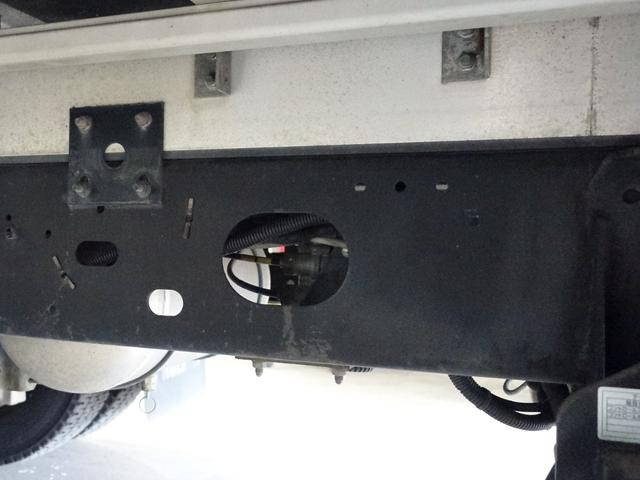 いすゞフォワードアルミウイング中型（4t）[写真21]