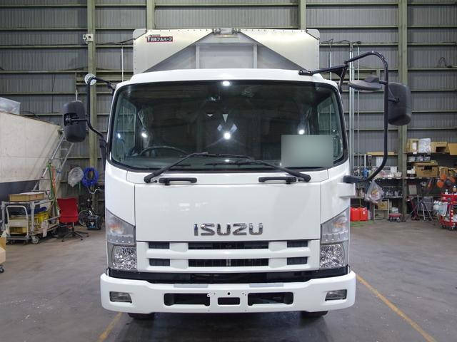 いすゞフォワードアルミウイング中型（4t）[写真04]